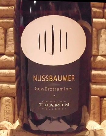 NUSSBAUMER GEWURZTRAMINER ALTO ADIGE - Cantina Tramin, Alto Adige